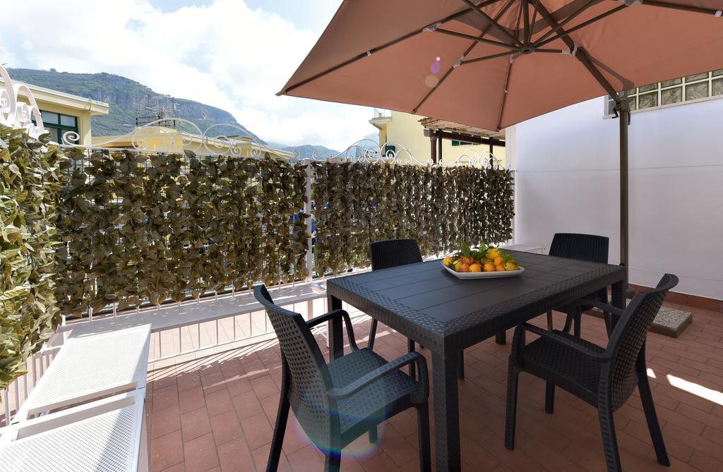 Il Giardino Dei Gigli Apartment *