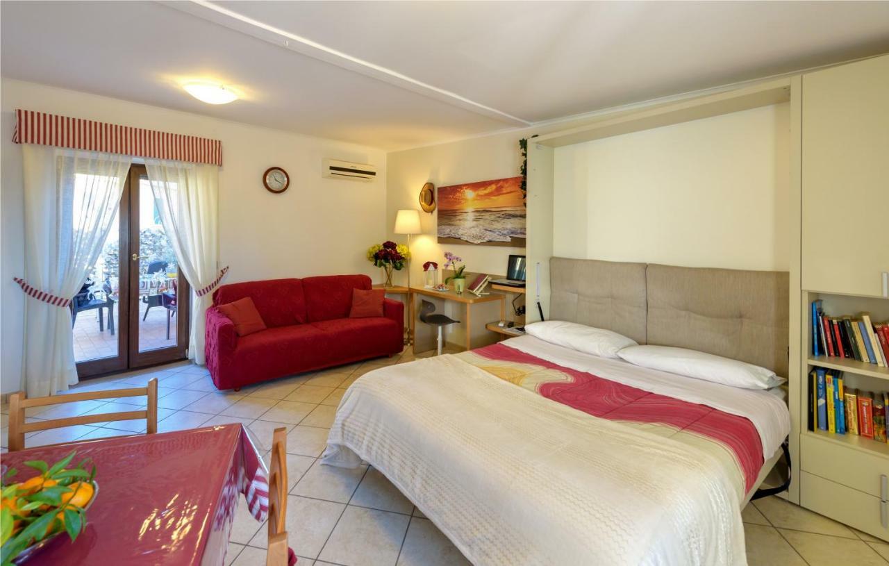 Apartment Il Giardino Dei Gigli Meta